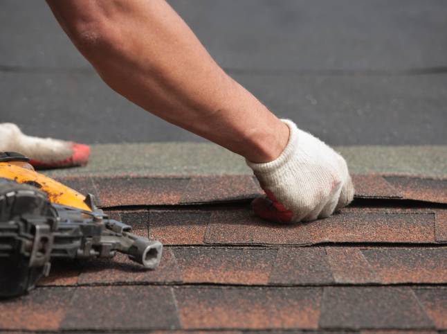 Roofing-Solutions-for-Clevelands-Weather-Challenges