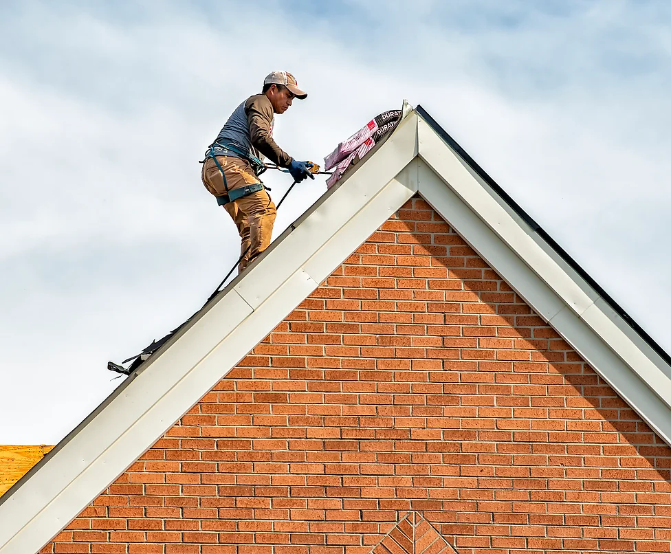 roofer-repairing-roof-1