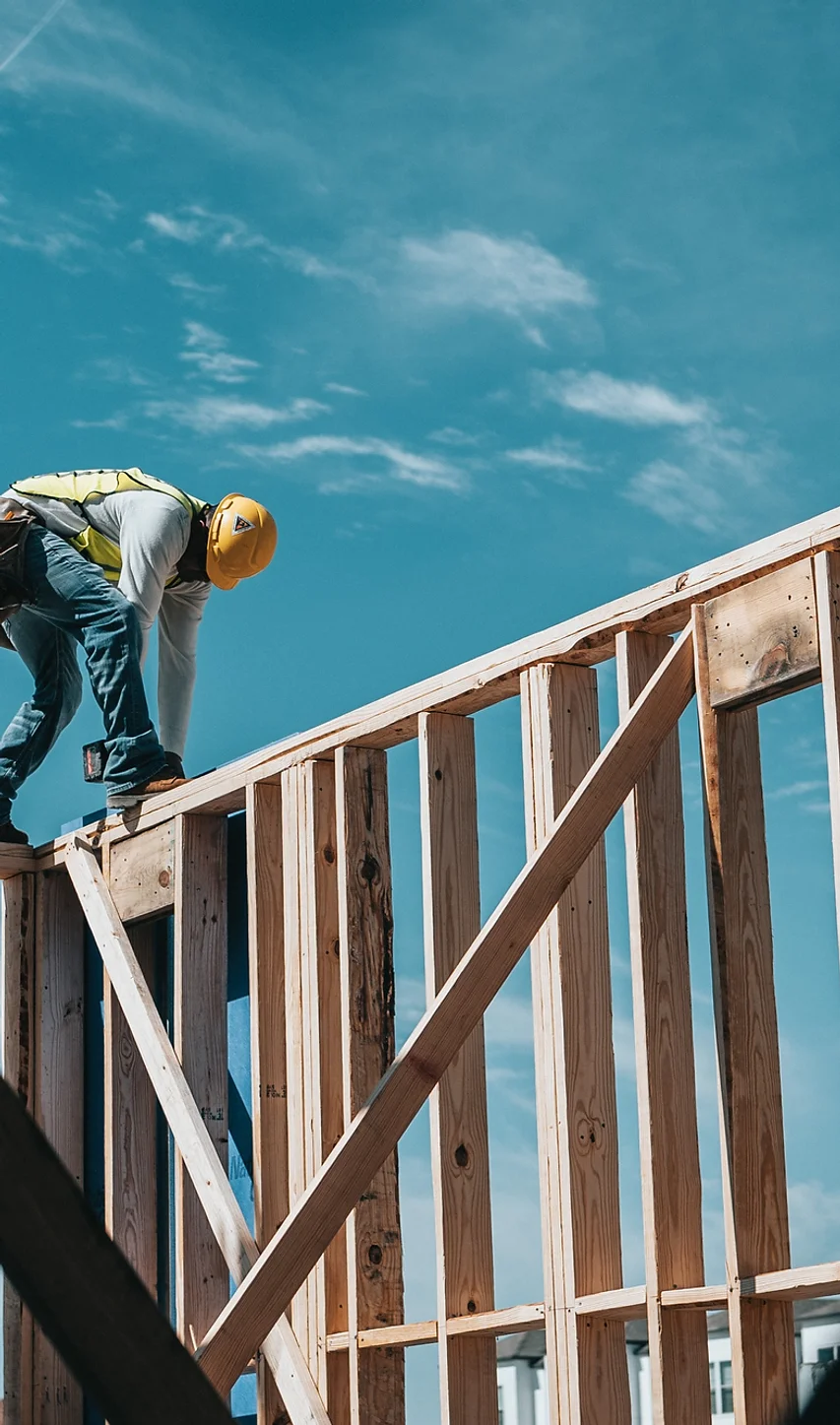 roofing-working-on-wood-frame
