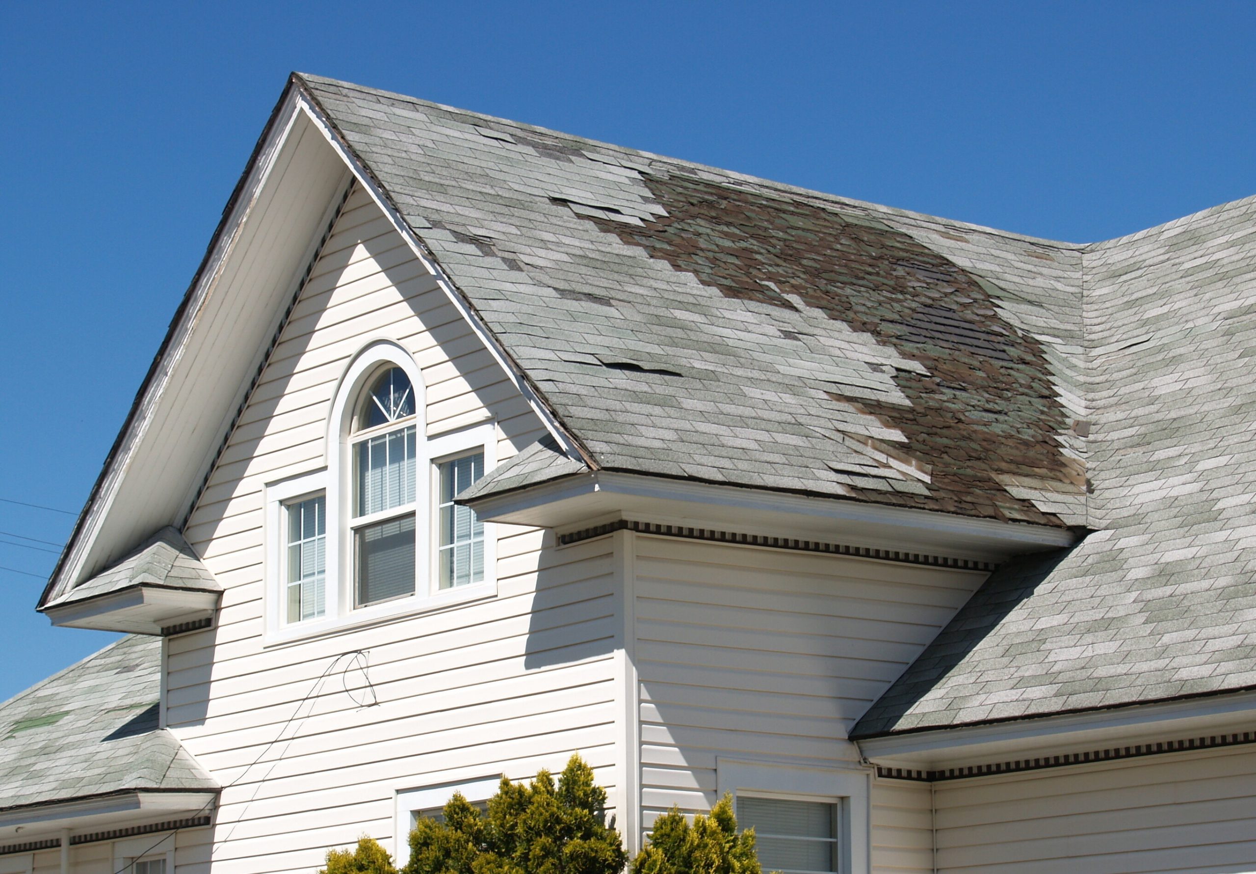 roof-repair-on-home-scaled